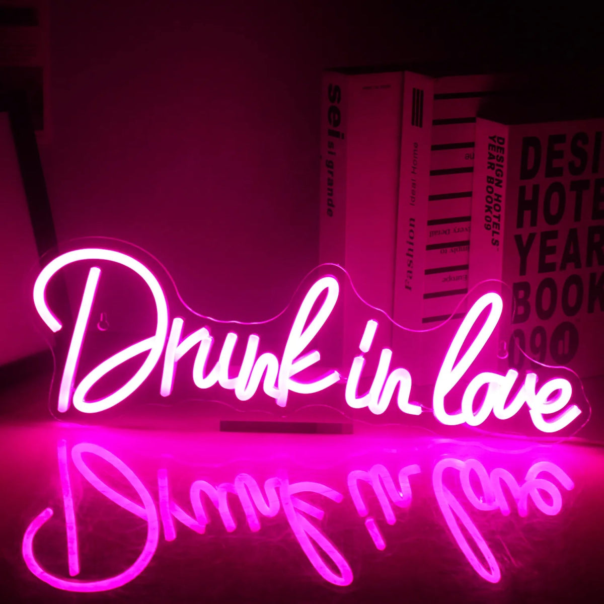 "DRUNK IN LOVE" NEON SIGN - Light Your Way