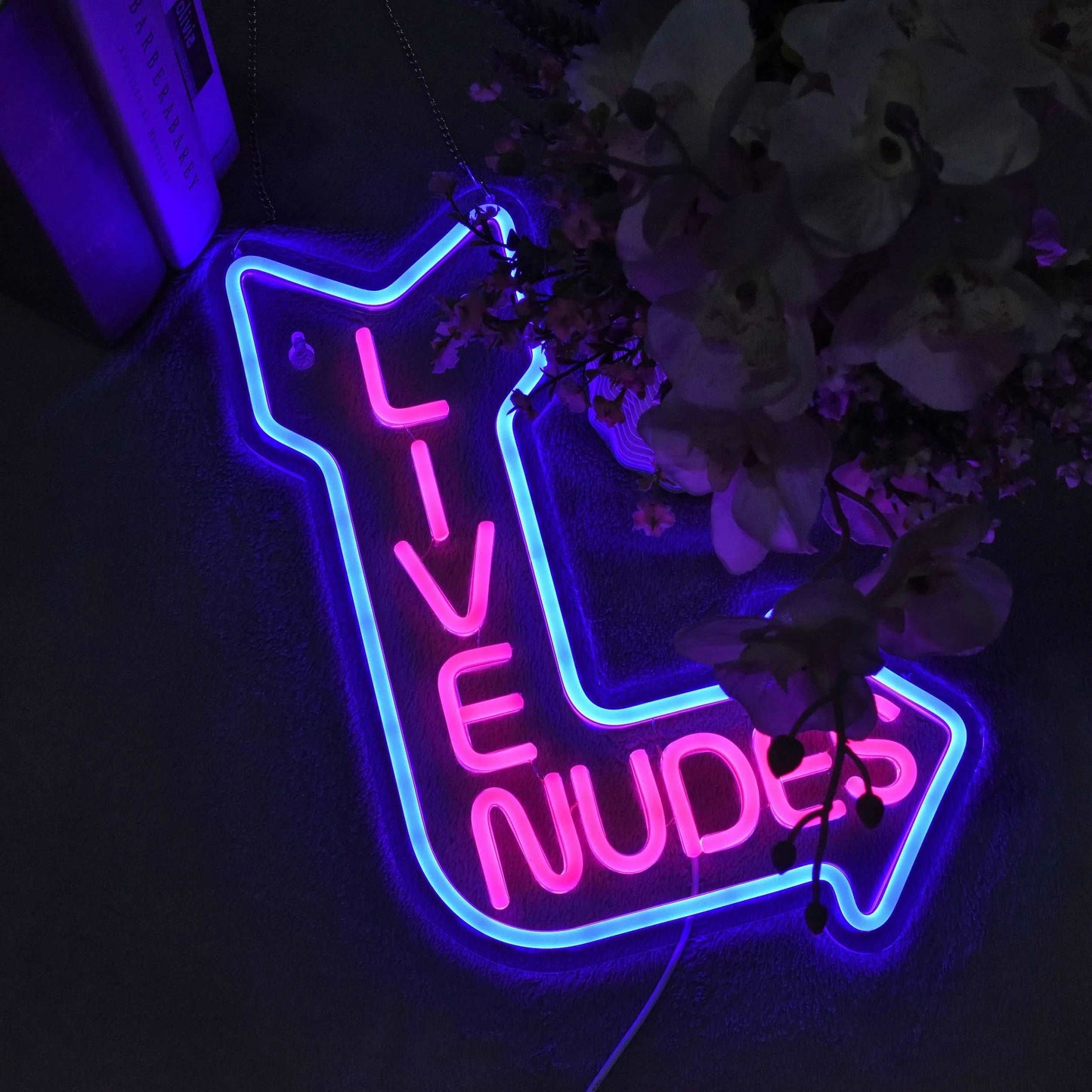 "LIVE NUDES" NEON SIGNS