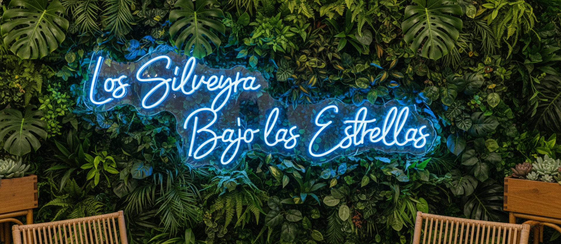 Los Silveyra Bajo las Estrellas Custom Neon Sign